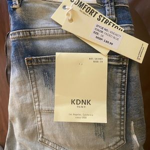 Men’s size 28 never worn tags still attached